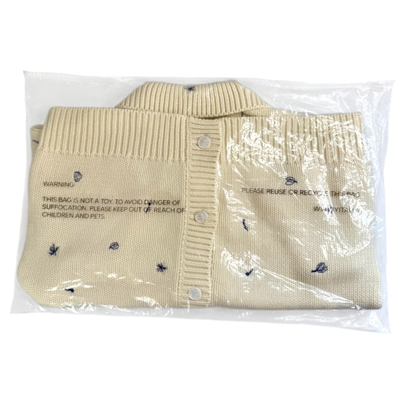 YITAI Sweater Embroidery Cardigan Medium Fine China Button Up Sold Out NIP New - Picture 5 of 12